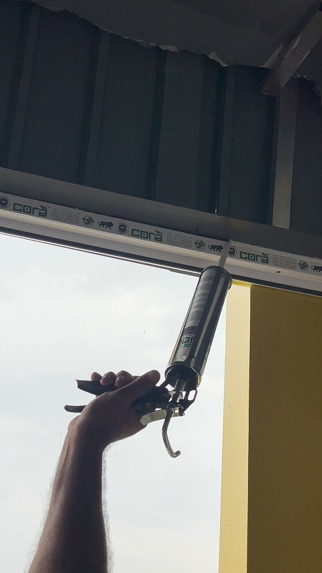 Sealing round a newly fitted frame